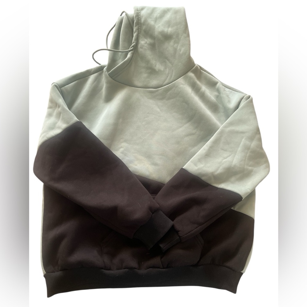 SHEIN Green and Black Colorblock Hoodie - Picture 5 of 6